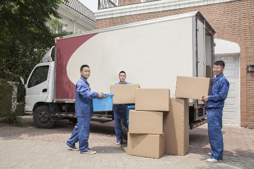 Professional packing and unpacking services in Wales for a smooth home move
