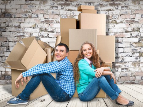 Removals Wales team applying safety and insurance standards during relocation
